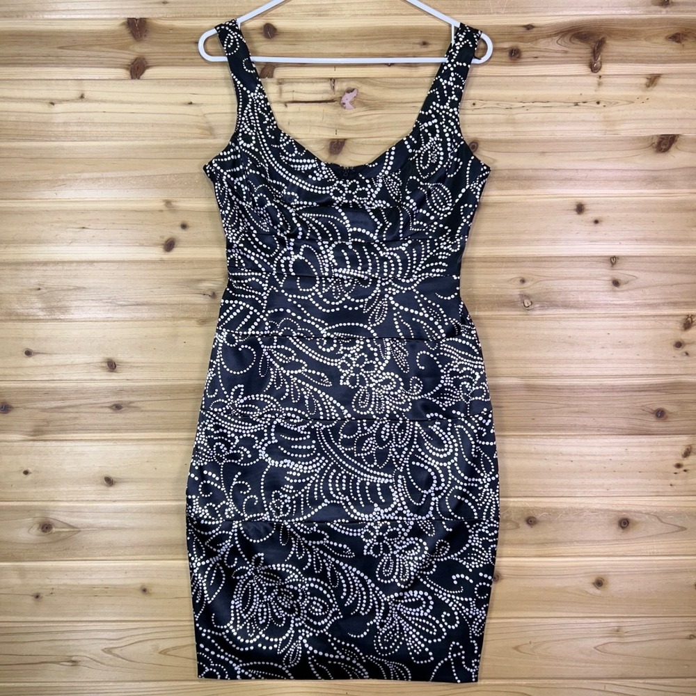 London Times Dress Womens 6 Black and White Floral Dot Bodycon Cocktail Dress